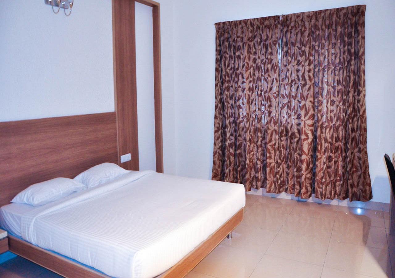 Rathna Residency Hotel ซาเลม ภายนอก รูปภาพ